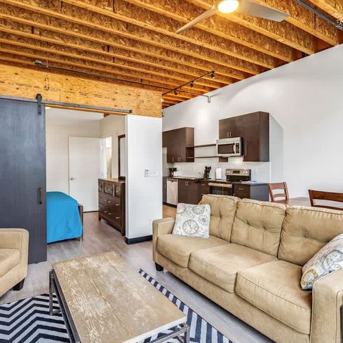 125b1988 108c 40 2XUc4 homerunner