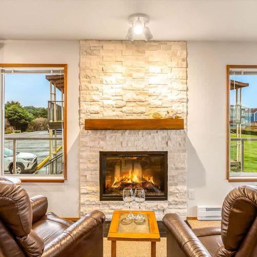 f90c4a17 8b26 4f 166MW homerunner