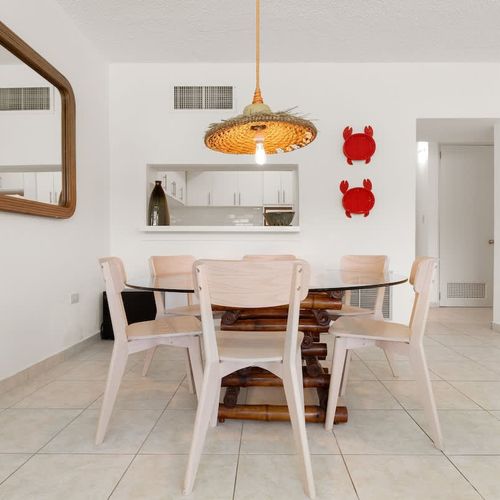 Vibrant decor and a comfortable setting make for a memorable dining experience.