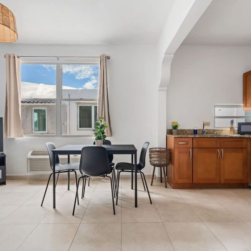 Dine-In Comfort. Perfect for Families and Groups.