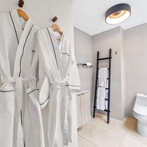 Unwind after a long day in our jetted bathtub with soothing hydrotherapy.