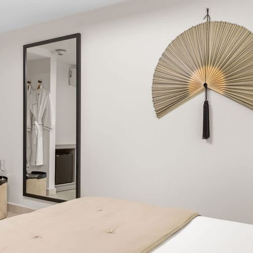 Sleek and minimalist design complements the modern aesthetic