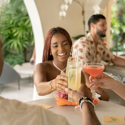 d08d094b 90d4 4c W8UYY homerunner