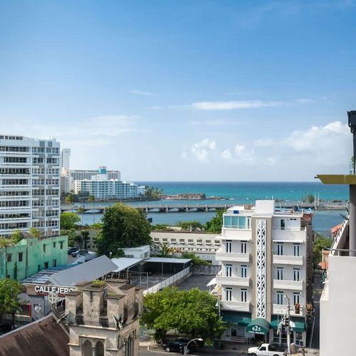 Be captivated by breathtaking panoramic views of both the vibrant city and the serene ocean, offering a picturesque backdrop to your stay.