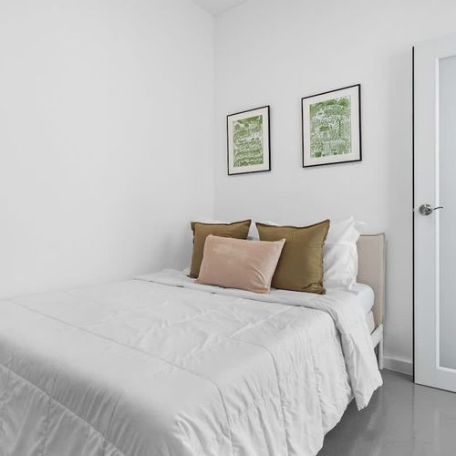 Bright, airy bedroom with contemporary style.