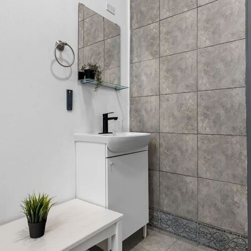 Enjoy a modern and clean washroom.