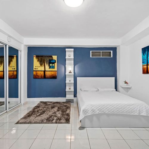 7b30d9a8 7fb7 49 InssF homerunner