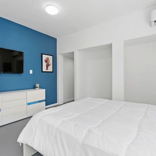 Move seamlessly through an open layout, where every element is carefully positioned to elevate both aesthetics and functionality.