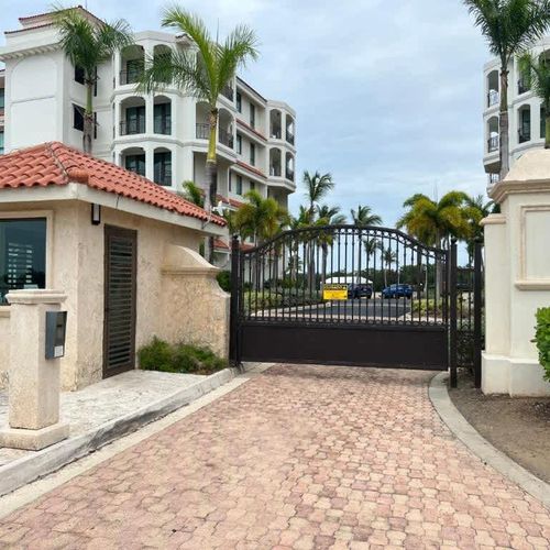 You're greeted by this elegant gate.