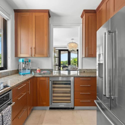 ec0d1c89 229e 41 76vKo homerunner