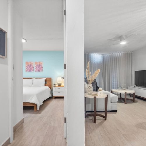 Seamless open-concept living & sleeping. Your perfect beach studio escape awaits!