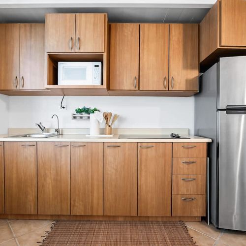 A perfect space to create home-cooked meals and share.