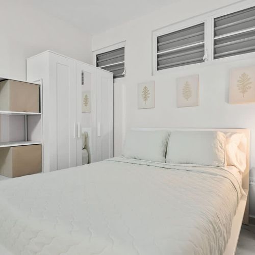 Unwind in this bright, organized, and relaxing space.