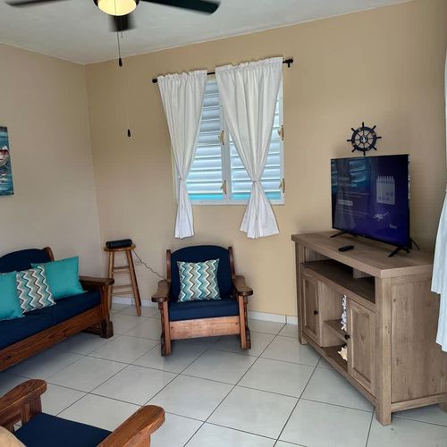 4638160b 7774 49 UNTr homerunner