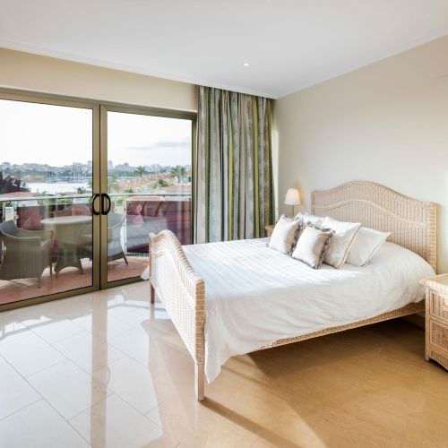 Double Bedroom
