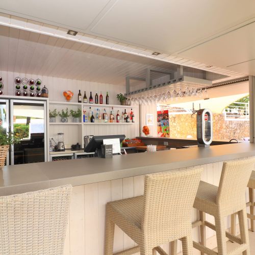Pool Snack-Bar