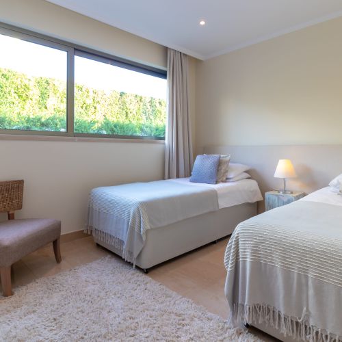 Twin Bedroom