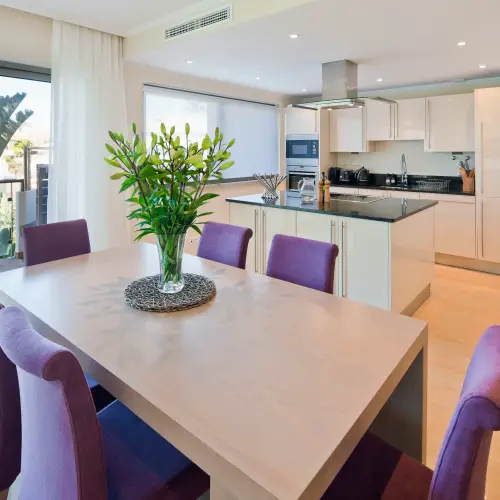 Dining Room & Kitchen