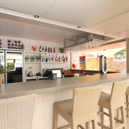 Pool Snack-Bar