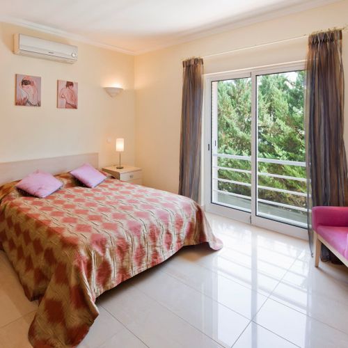 Double Bedroom