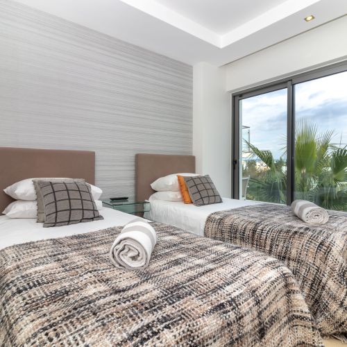 Twin Bedroom