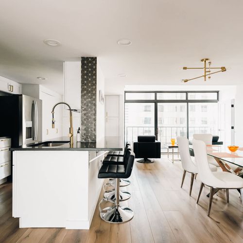 Dining area and bar seating