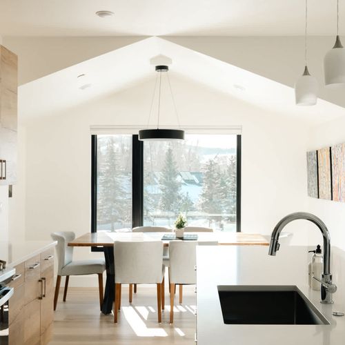Kitchen and dining area