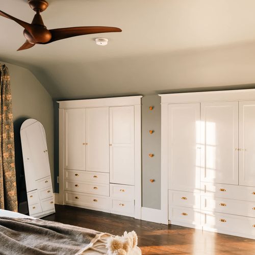 Closet space in bedroom 1