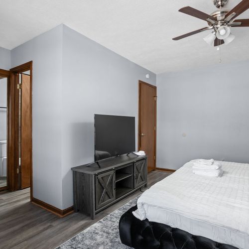 In this master bedroom, we have a flat screen TV ready for you to have your next movie marathon!