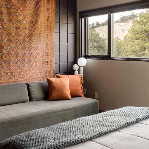 Extra seating in bedroom 2