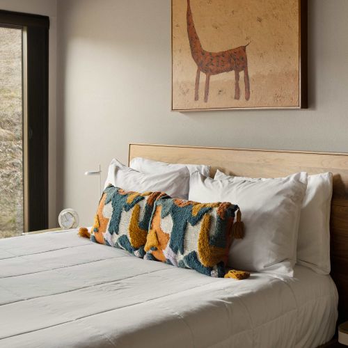 Queen bed in bedroom 2