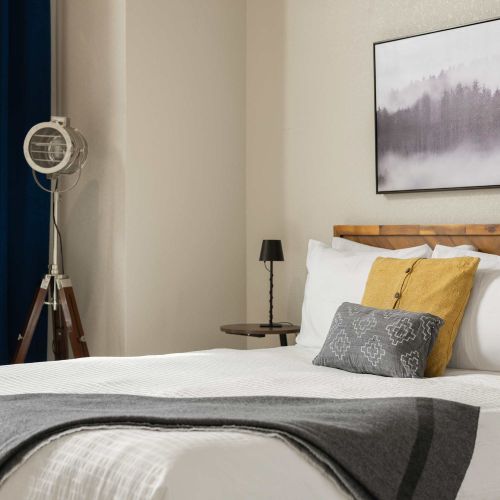 Bedroom 2 with queen bed