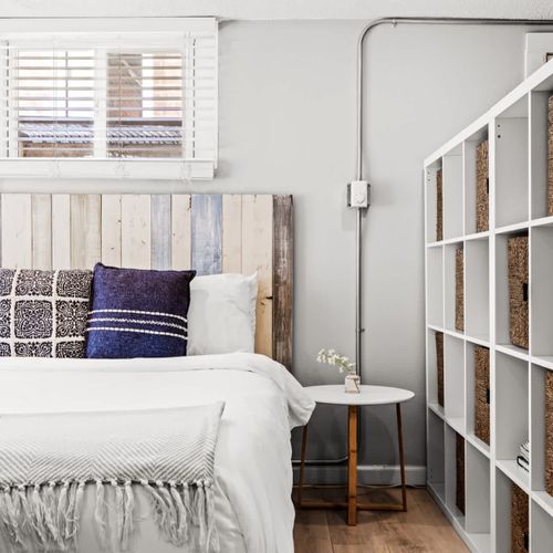 Studio has a queen bed