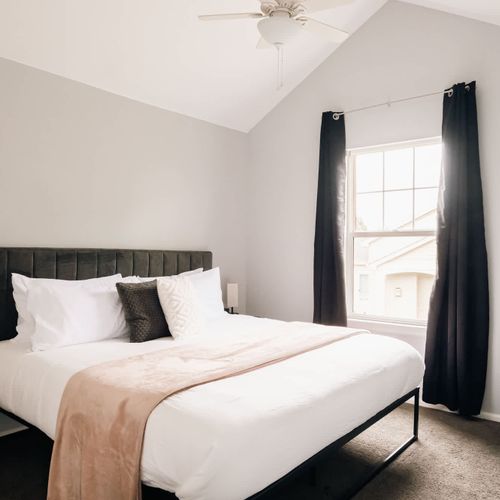 Bedroom 2 with king bed