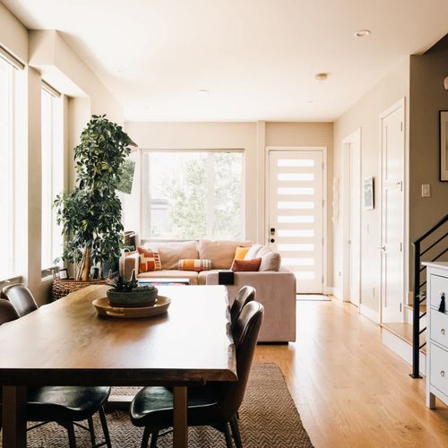 Dining table with seating for 4