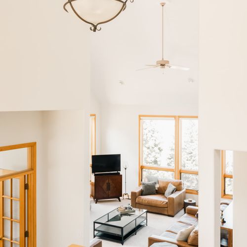 Main level living area