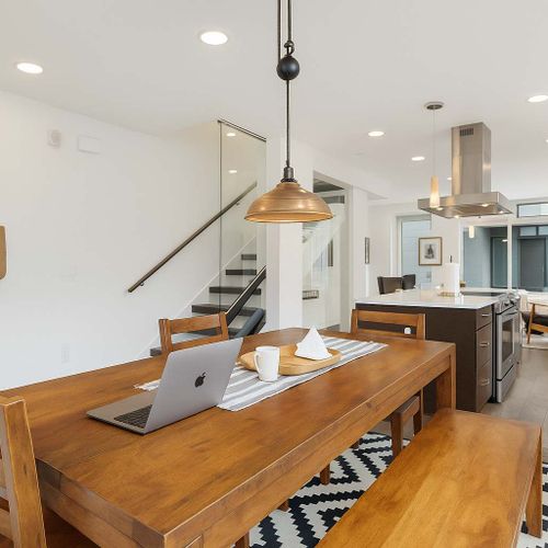 Eat together or play games at the table. Room for six and easy access to the kitchen.