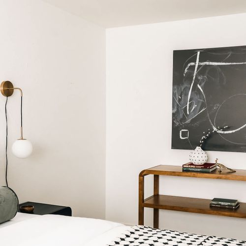 Bedroom 4 with queen bed