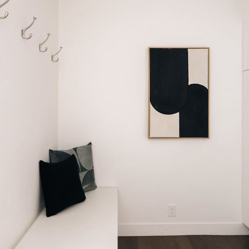 Mud room with seating and storage