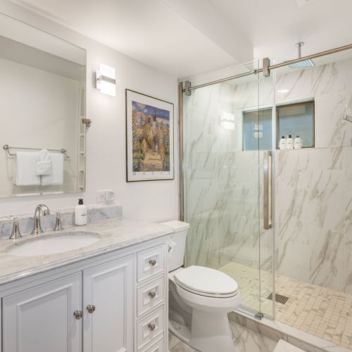 Modern fixtures and thoughtful details for your comfort.
