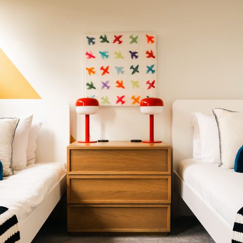 Bedroom 3 with 2 twin beds