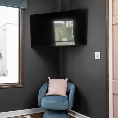 Chic and cozy living space just steps from Mass Ave