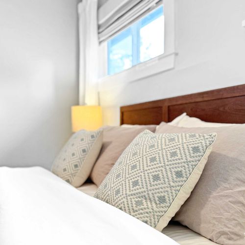 Wake up refreshed and recharged in the plush King Bed.