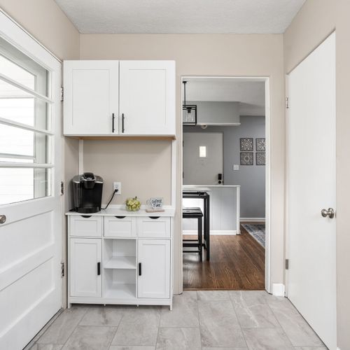 Our coffee nook supplied with the essentials to have a great coffee every morning!