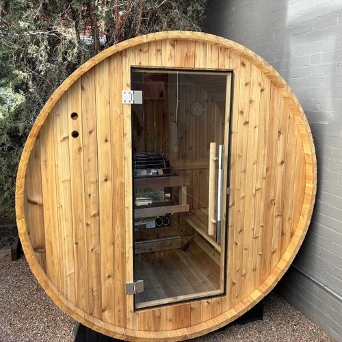 Private barrel sauna