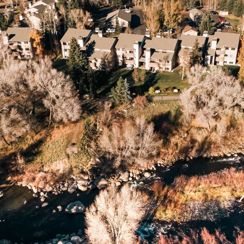 Aerial view of the complex and Eagle River