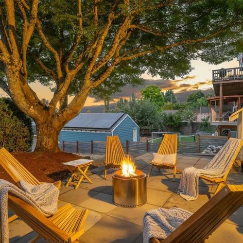 Solo Stove fire pit — s’mores, stories, and stargazing.