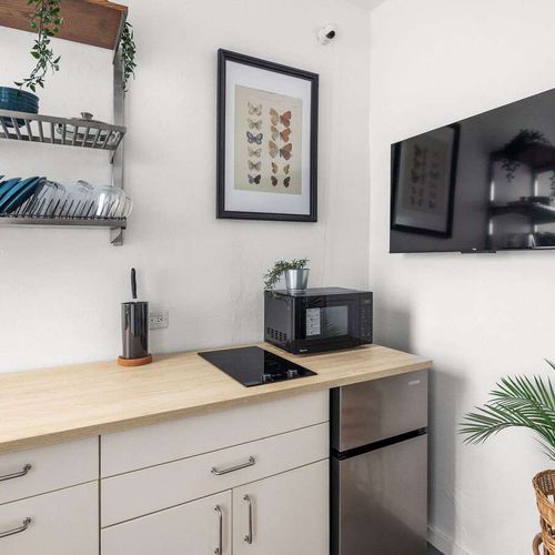 z8iq7r4tm1nfqsyhchpf