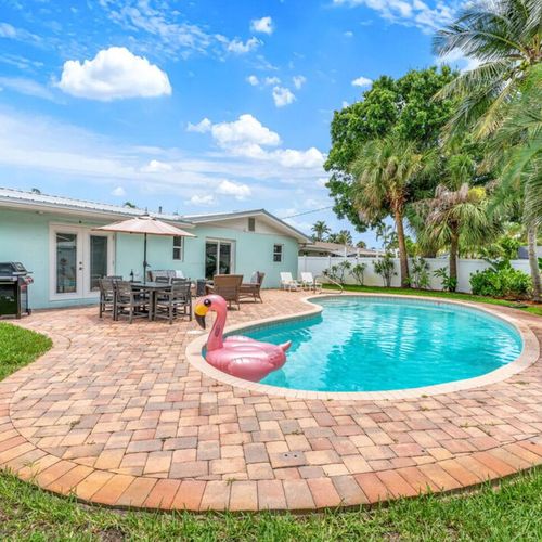 Private Outdoor Pool