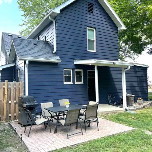 Enjoy the grill and our outdoor seating!